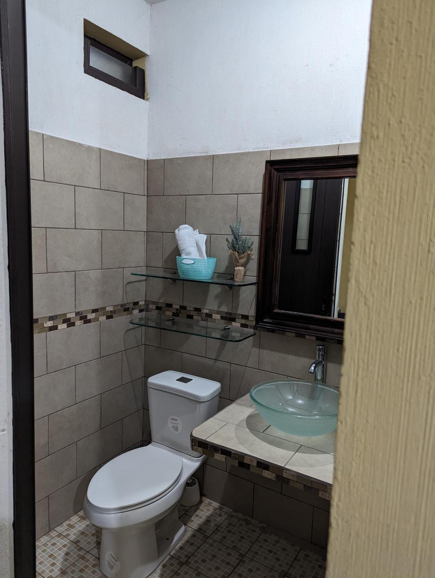 Апартаменты Casa Gonzalez Сантьяго-Атитлан Экстерьер фото
