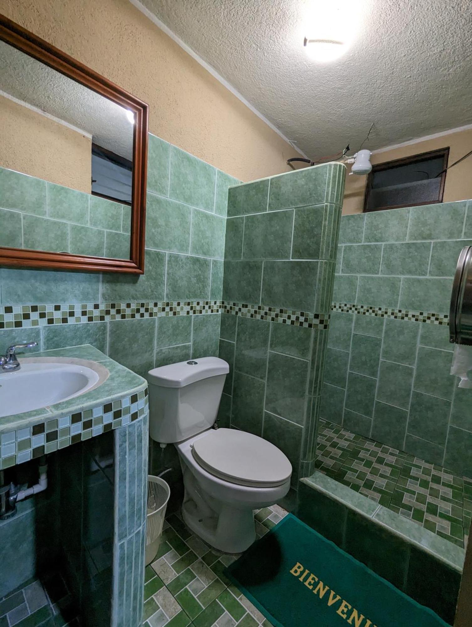 Апартаменты Casa Gonzalez Сантьяго-Атитлан Экстерьер фото
